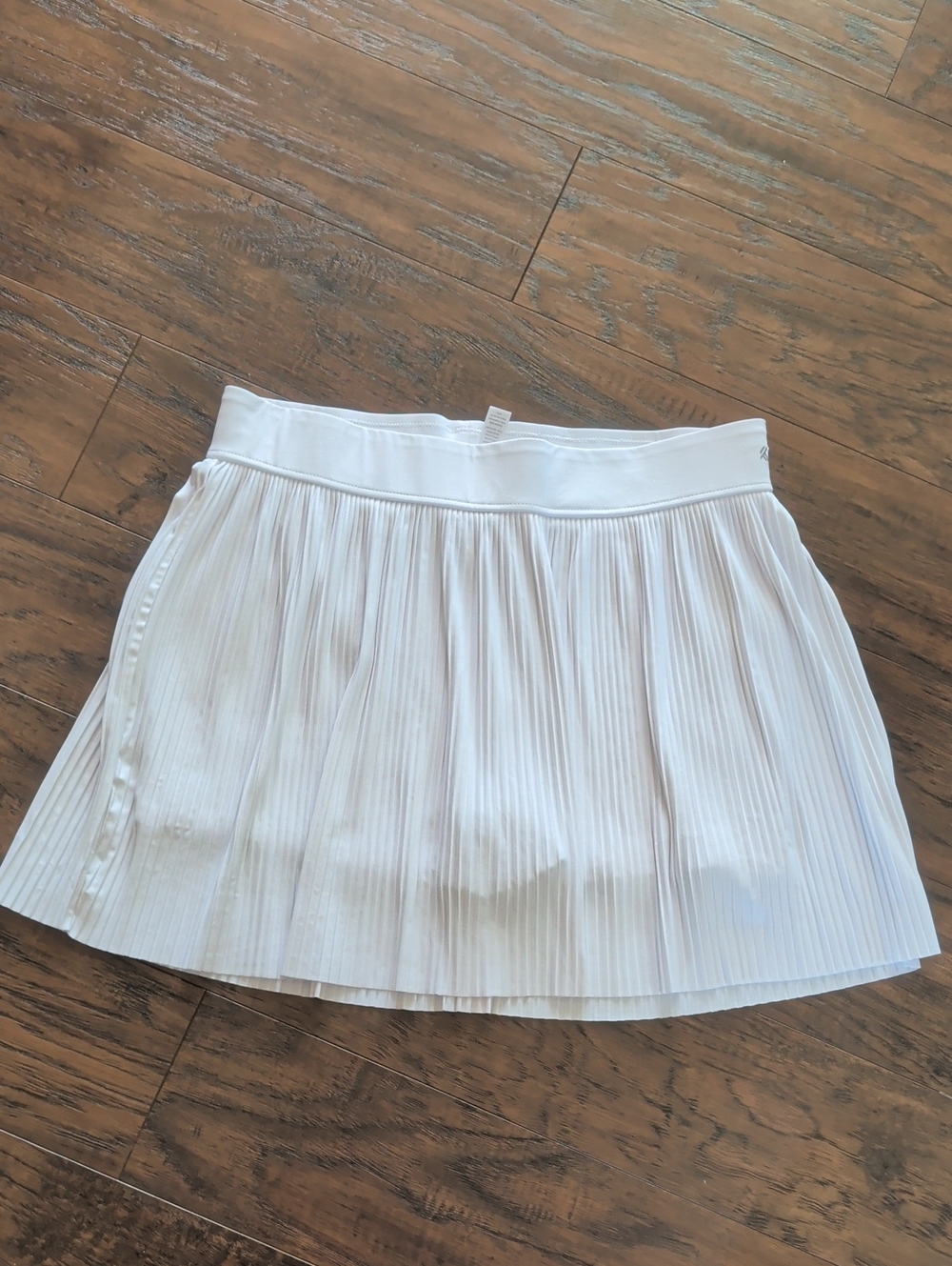 Kyodan White Pleated Women’s Skort